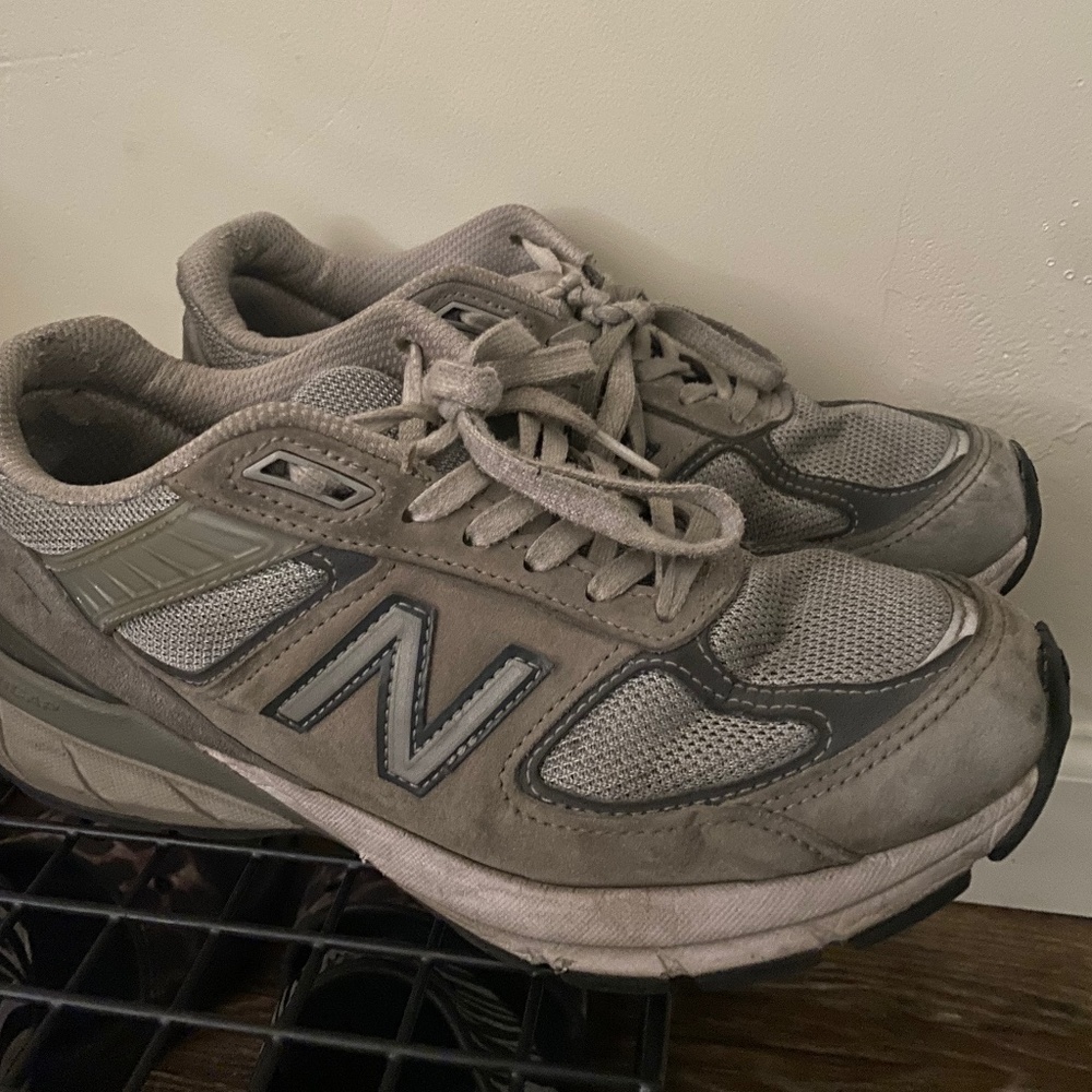New Balance 990V5 made in USA size 8